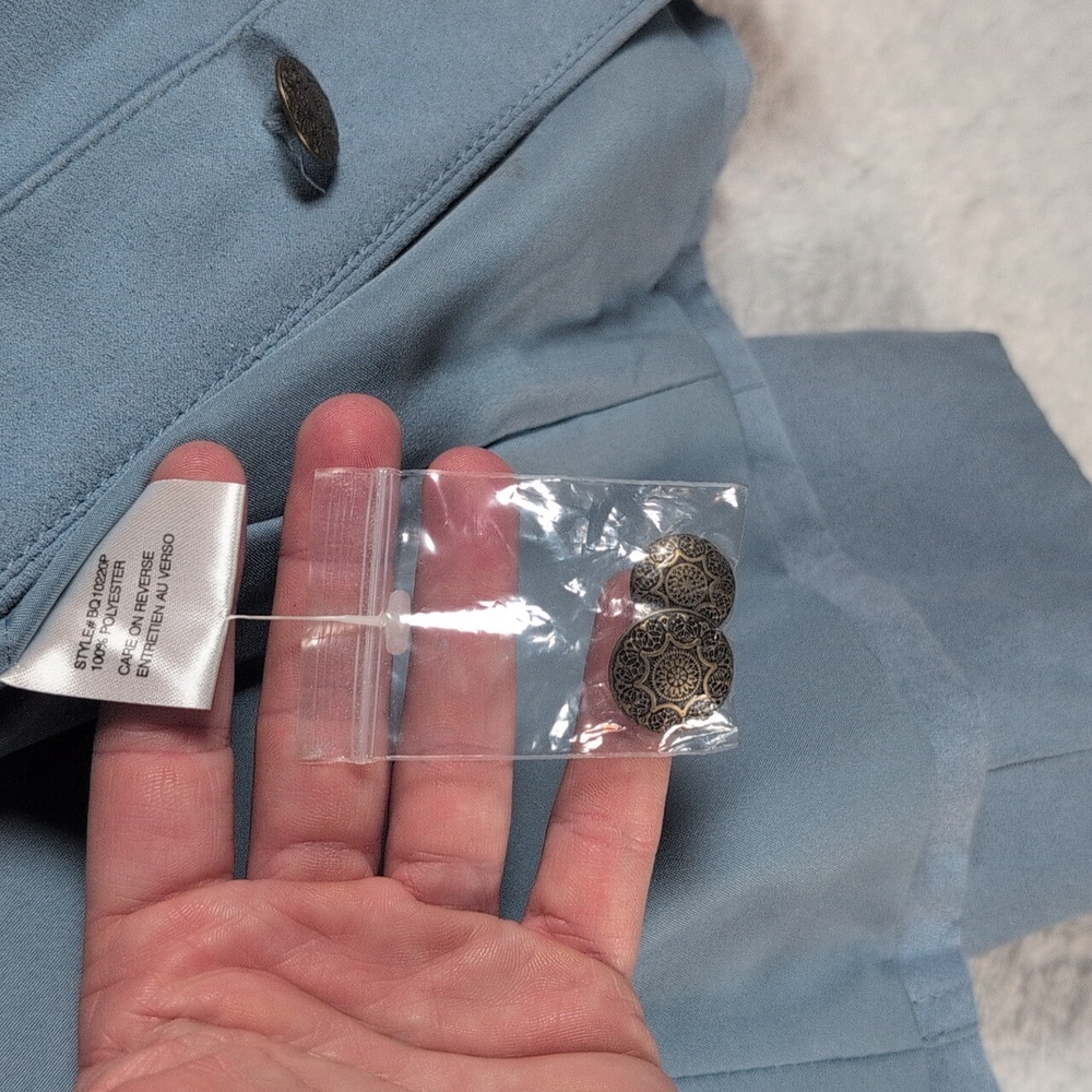 Light Blue Button-Up Jacket - Picture 9 of 9